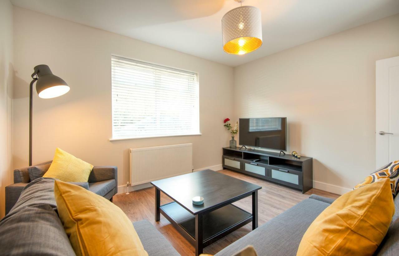 Morley Cottage - Modern 3 Bedroom, 2 Bathroom House With Garden In Southsea, Портцмаус Экстерьер фото